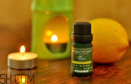 檸檬精油的功效有哪些？檸檬精油有什么功效？
