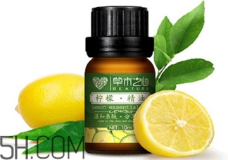 檸檬精油的功效有哪些？檸檬精油有什么功效？