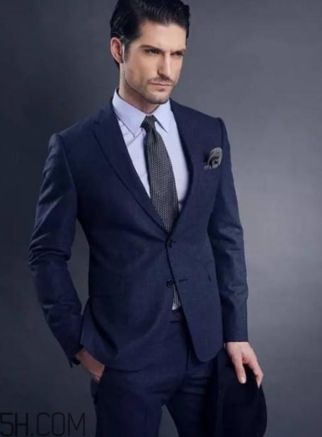 阿瑪尼衣服貴嗎？阿瑪尼衣服多少錢一件？