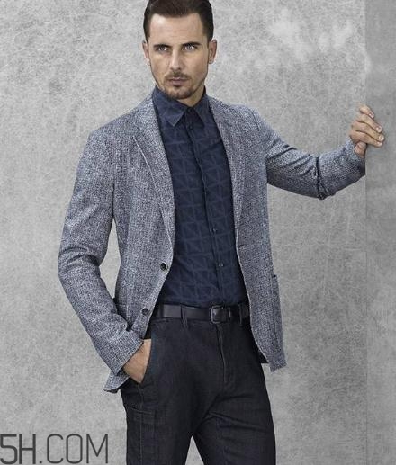 阿瑪尼西裝怎么樣？阿瑪尼定制西服好嗎？