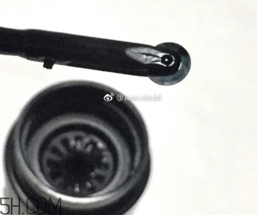 嬌蘭滾輪眼線筆怎么用？嬌蘭滾輪眼線筆怎么樣