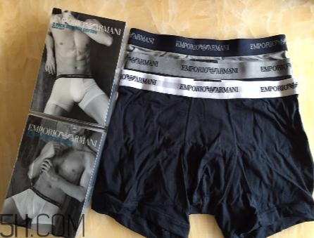阿瑪尼內(nèi)褲多少錢一條？阿瑪尼和ck內(nèi)褲哪個好？