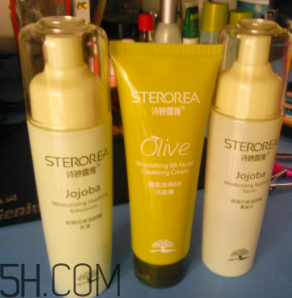 詩婷露雅荷荷巴系列有刺激嗎？適合敏感肌嗎？