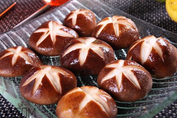 懷孕初期能吃香菇嗎？寶寶可以吃香菇瘦肉粥嗎？