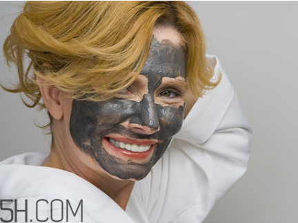 清潔面膜后要敷補(bǔ)水面膜嗎？清潔面膜排行榜前八強(qiáng)