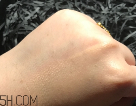 mac魅可和玫珂菲哪個(gè)好？mac魅可和make up for eve對(duì)比