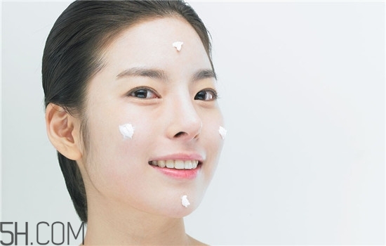 清潔面膜怎么用效果最好？清潔面膜一般敷多久？