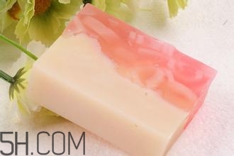 精油香皂洗臉好嗎？精油香皂洗臉的功效有哪些？