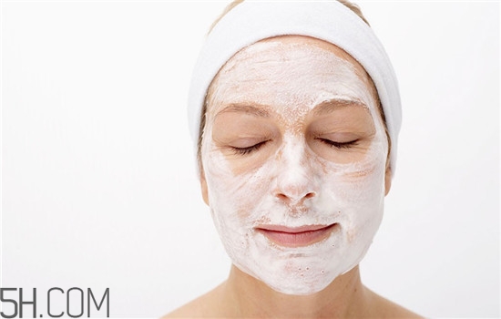 清潔面膜會使毛孔變大嗎？最受歡迎的清潔面膜排行榜