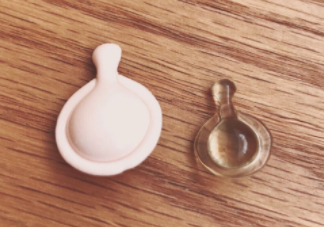 伊麗莎白雅頓眼部精華液油不油？長(zhǎng)脂肪粒嗎？