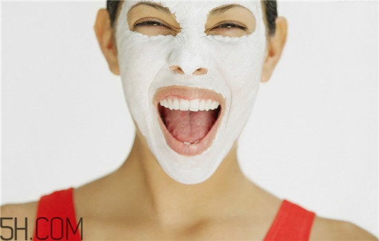 清潔面膜會使毛孔變大嗎？最受歡迎的清潔面膜排行榜