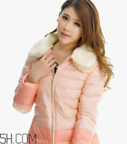 輕薄羽絨服保暖嗎？羽絨服的充絨量標(biāo)準(zhǔn)多少？