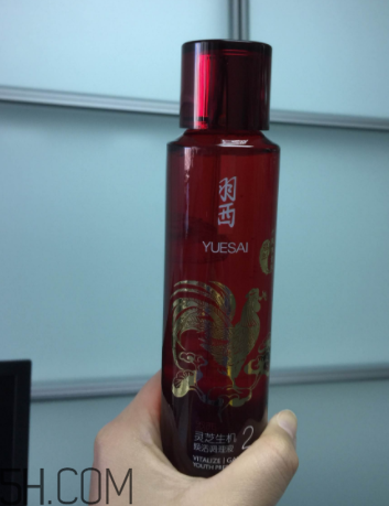 羽西靈芝水油不油？適合油皮嗎？