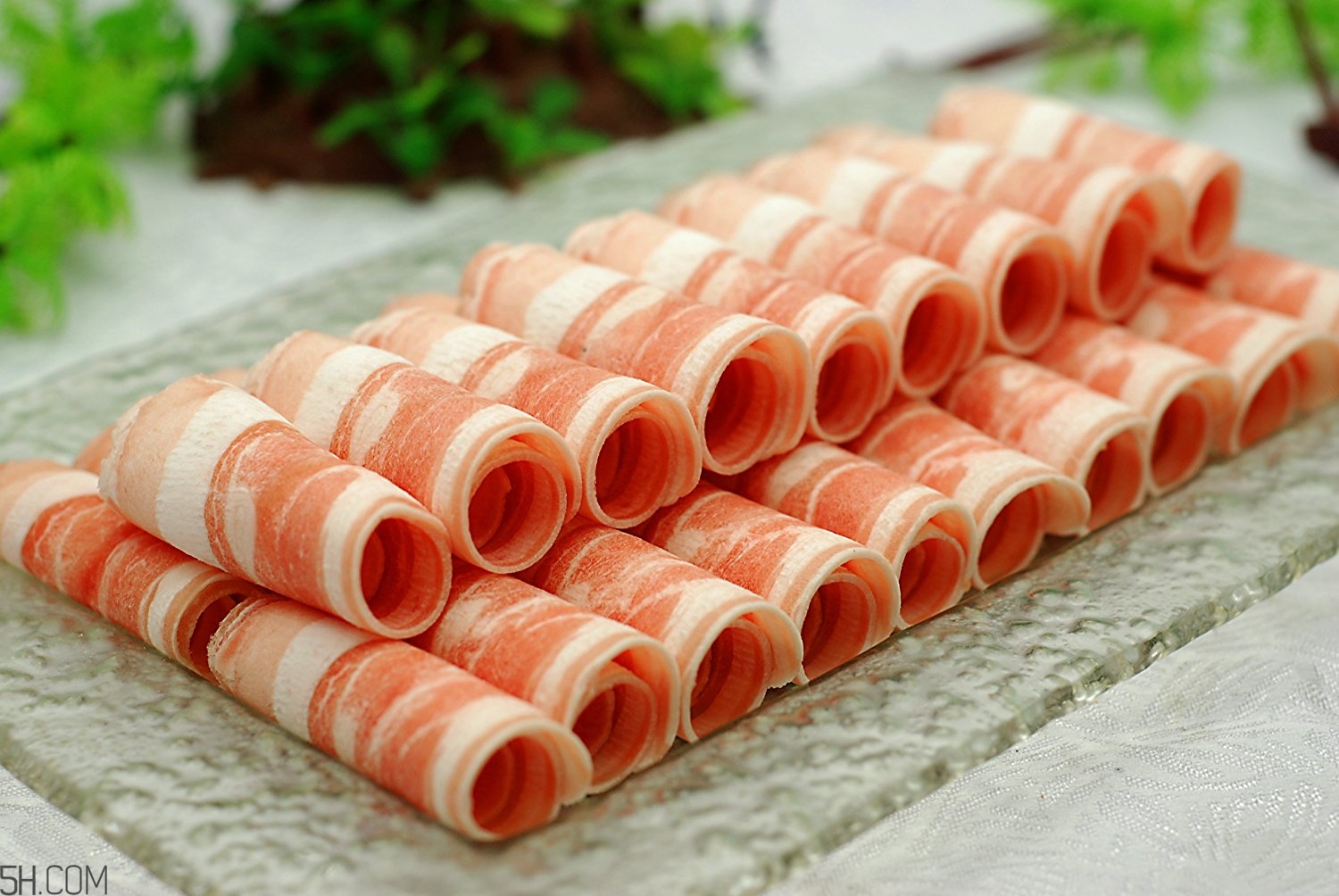 羊肉和香蕉可以一起吃嗎？吃了羊肉可以吃香蕉嗎？