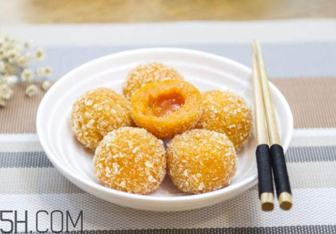 湯圓炸著吃怎么做 湯圓炸多久才熟 湯圓炸著吃怎么做 湯圓炸多久才熟