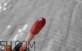 紀(jì)梵希禁忌之吻唇彩多少錢？紀(jì)梵希禁忌之吻唇釉色號(hào)