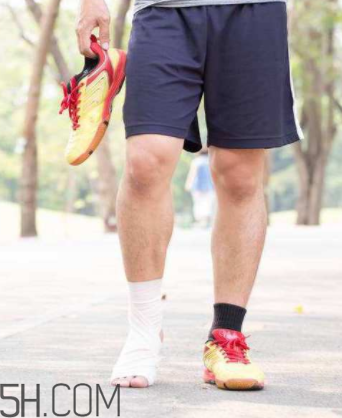 為什么容易得甲溝炎？怎么根治甲溝炎？