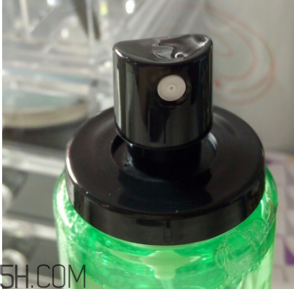 植美村卸妝噴霧乳化效果好嗎？能卸眼妝嗎？