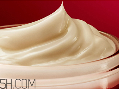 先抹眼霜還是先抹乳液？sk2眼霜價格是多少？