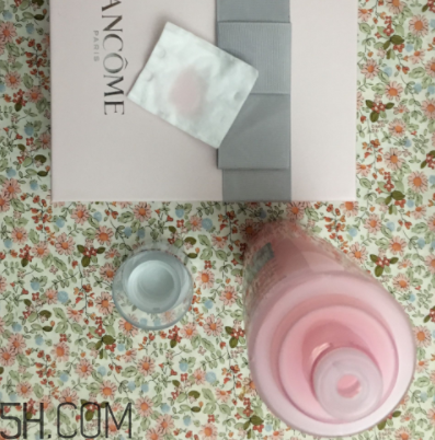 蘭蔻粉水不適合油皮？蘭蔻粉水適合什么膚質(zhì)？