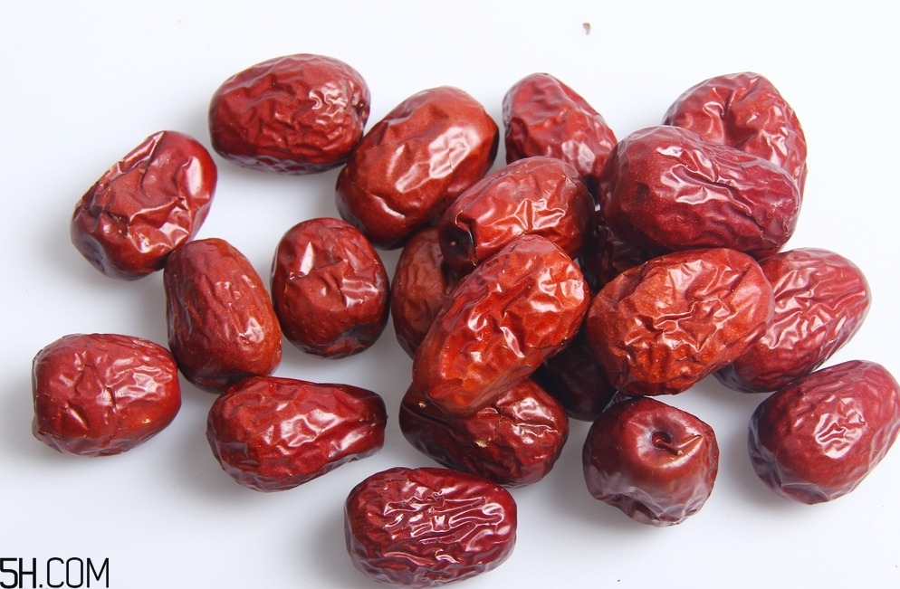 最健康吃紅棗的方法是什么？吃紅棗需要注意些什么？