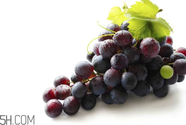 蘋果和葡萄能帶皮吃嗎？蘋果與葡萄的清洗方法是什么？
