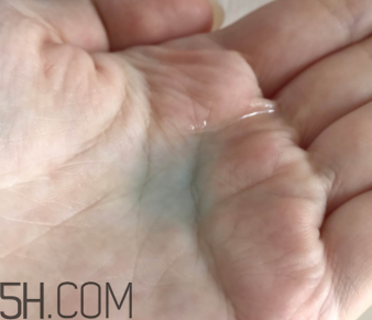 蘭蔻藍水與粉水、美膚修護美容液有什么區(qū)別？哪個好用？