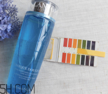 蘭蔻藍水與粉水、美膚修護美容液有什么區(qū)別？哪個好用？