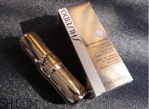 資生堂小鋼炮眼霜好用嗎？資生堂小鋼炮眼霜怎么樣？