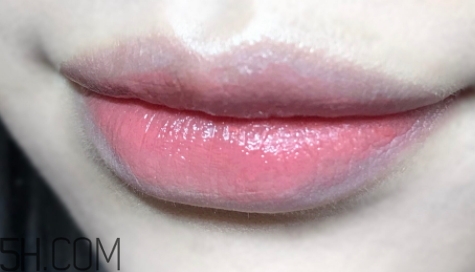 mac唇釉怎么涂？mac棒棒糖唇釉怎么涂均勻