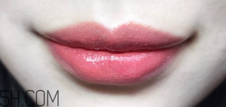 mac唇釉怎么涂？mac棒棒糖唇釉怎么涂均勻