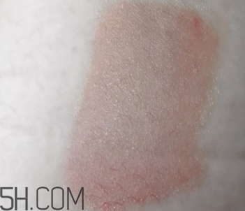 mac唇釉怎么涂？mac棒棒糖唇釉怎么涂均勻