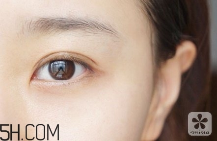 丸美不怕黑眼霜有用嗎？丸美不怕黑眼霜使用測評(píng)