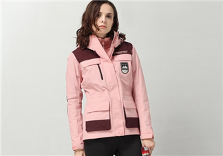 沖鋒衣搭配什么褲子好看？沖鋒衣搭配褲子圖片