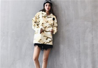 沖鋒衣搭配什么鞋子？沖鋒衣搭配鞋子圖片