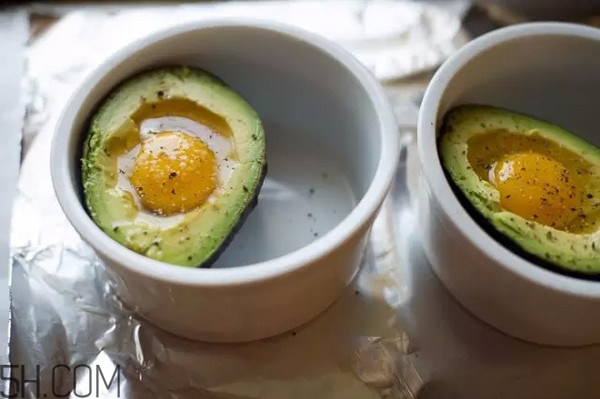 牛油果和雞蛋能一起吃嗎？牛油果和雞蛋的做法有哪些？