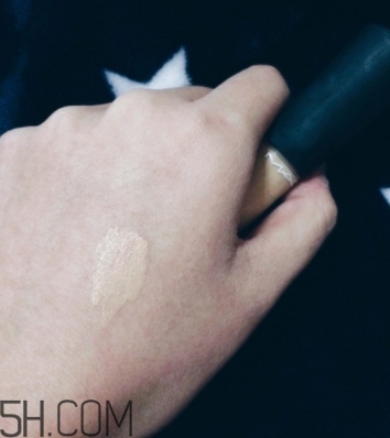 mac遮瑕液怎么樣_色號(hào)_怎么用