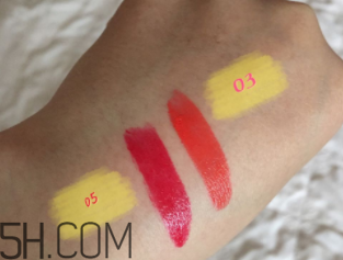 韓熙貞按壓唇膏為什么縮不回？重金屬超標？