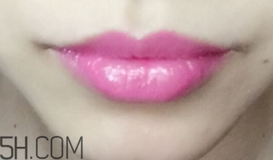 韓熙貞按壓唇膏為什么縮不回？重金屬超標？