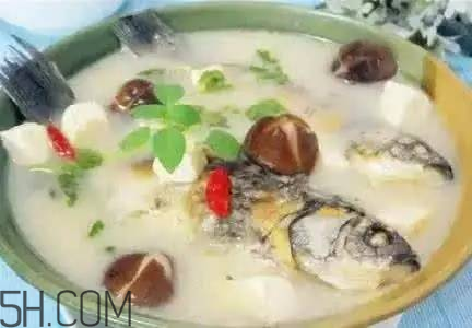 總打嗝是怎么回事？怎么預(yù)防打嗝？