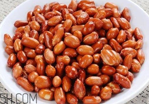 花生米炸多久能熟 花生米炸幾分鐘 花生米炸多久能熟 花生米炸幾分鐘