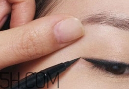 mac眼線筆轉(zhuǎn)不出來 mac魅可眼線筆怎么用