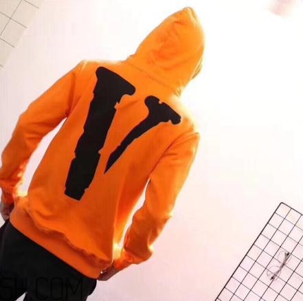 vlone衛(wèi)衣多少錢(qián)？vlone衛(wèi)衣價(jià)格