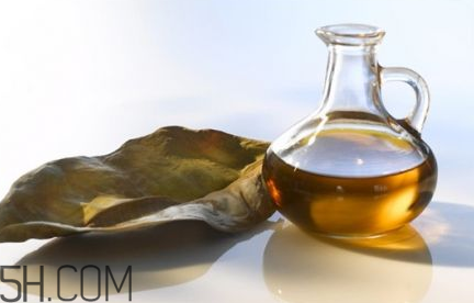 甘油會(huì)爆炸嗎?甘油會(huì)揮發(fā)嗎？