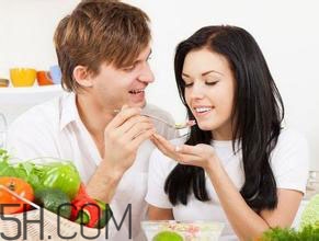 備孕期適合吃什么食物？備孕期的飲食禁忌有哪些？