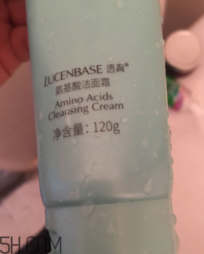 透真氨基酸潔面霜過敏嗎？透真氨基酸潔面霜適合敏感肌嗎？