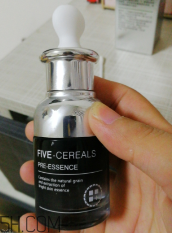 瓷肌五谷肌底液用在哪一步？有什么功效？