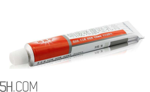 達(dá)克寧要用幾個(gè)療程？達(dá)克寧多少錢(qián)一支？