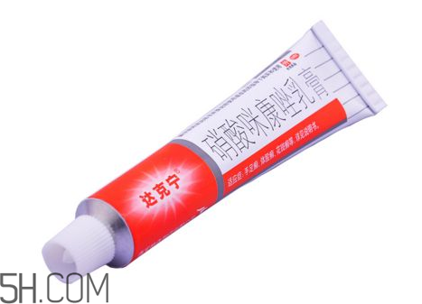 達克寧能治灰指甲嗎？達克寧能擦臉嗎？