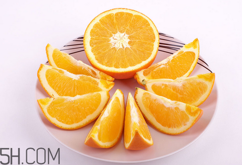 橙子和蝦可以一起吃嗎？橙子和蝦吃了怎么辦？